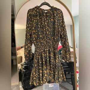 Olivaceous Dress. Large. Floral. Gold thread. Long sleeve.